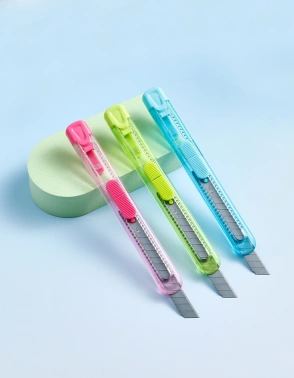 Нож канцелярский Deli E2054