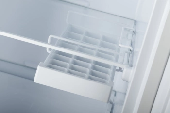 Морозильная камера Beko RFSK215T01S