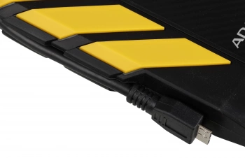 Жесткий диск A-Data USB3.0 2TB AHD710P-2TU31-CYL HD710Pro