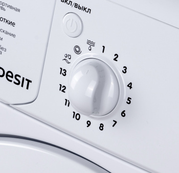 Стиральная машина Indesit IWSC 5105