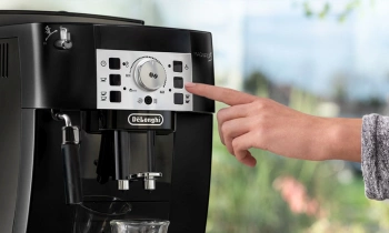 Кофемашина Delonghi Magnifica ECAM22.110.B