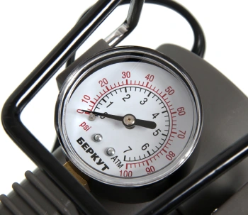 Автомобильный компрессор Berkut R15