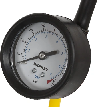 Автомобильный компрессор Berkut R17