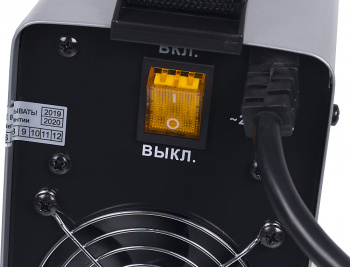 Сварочный аппарат Ресанта САИ-220