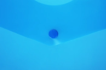 Конверт на кнопке Бюрократ -PK804A5BLU A5 пластик 0.18мм синий