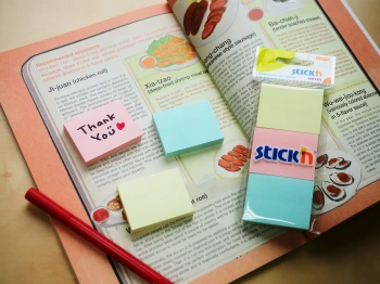 Блок самоклеящийся бумажный Stick`n 21126 38x51мм 100лист. 70г/м2 пастель ассорти 3цв.в упак. европодвес