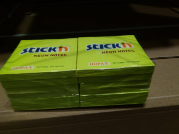 Блок самоклеящийся бумажный Stick`n 21133 76x76мм 100лист. 70г/м2 неон желтый