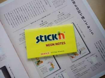 Блок самоклеящийся бумажный Stick`n 21135 76x127мм 100лист. 70г/м2 неон желтый