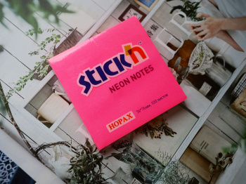 Блок самоклеящийся бумажный Stick`n 21165 76x76мм 100лист. 70г/м2 неон малиновый