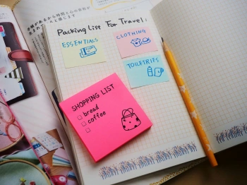 Блок самоклеящийся бумажный Stick`n 21165 76x76мм 100лист. 70г/м2 неон малиновый