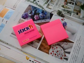 Блок самоклеящийся бумажный Stick`n 21165 76x76мм 100лист. 70г/м2 неон малиновый