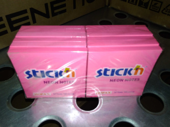 Блок самоклеящийся бумажный Stick`n 21165 76x76мм 100лист. 70г/м2 неон малиновый