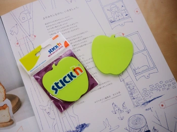 Блок самоклеящийся бумажный Stick`n 21449 70x70мм 50лист. 70г/м2 неон зеленый вырубной 