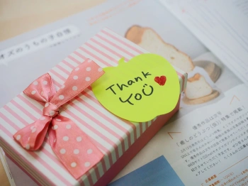 Блок самоклеящийся бумажный Stick`n 21449 70x70мм 50лист. 70г/м2 неон зеленый вырубной 