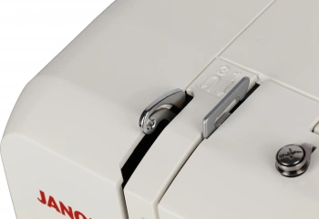 Швейная машина Janome 5500