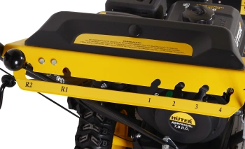 Снегоуборщик бензин. Huter SGC 4000