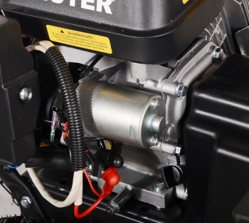 Снегоуборщик бензин. Huter SGC 4800B