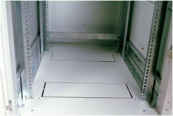 Шкаф коммутационный ЦМО (ШТК-М-22.6.8-1ААА) напольный 22U 600x800мм пер.дв.стекл задн.дв.стал.лист 2 бок.пан. направл.под закл.гайки 600кг серый 655мм 62.7кг 180град. 1140мм