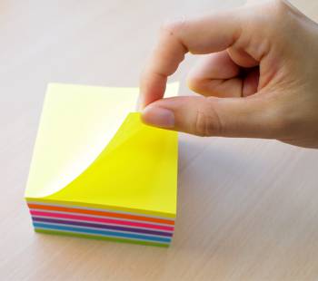 Блок самоклеящийся бумажный Stick`n 21536 76x76мм 400лист. 70г/м2 неон+пастель 4цв.в упак.