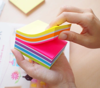 Блок самоклеящийся бумажный Stick`n 21539 76x76мм 400лист. 70г/м2 неон+пастель 7цв.в упак.