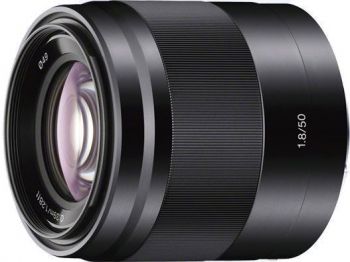 Объектив Sony SEL