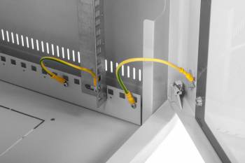 Шкаф коммутационный ЦМО (ШРН-15.480) настенный 15U 600x477мм пер.дв.стекл 100кг серый 425мм 20.5кг 180град. 766мм