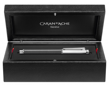 Ручка роллер Carandache Varius Carbon 3000 SP