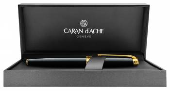 Ручка шариков. Carandache Leman (4789.282) black lacquered GP M черн. черн. подар.кор.